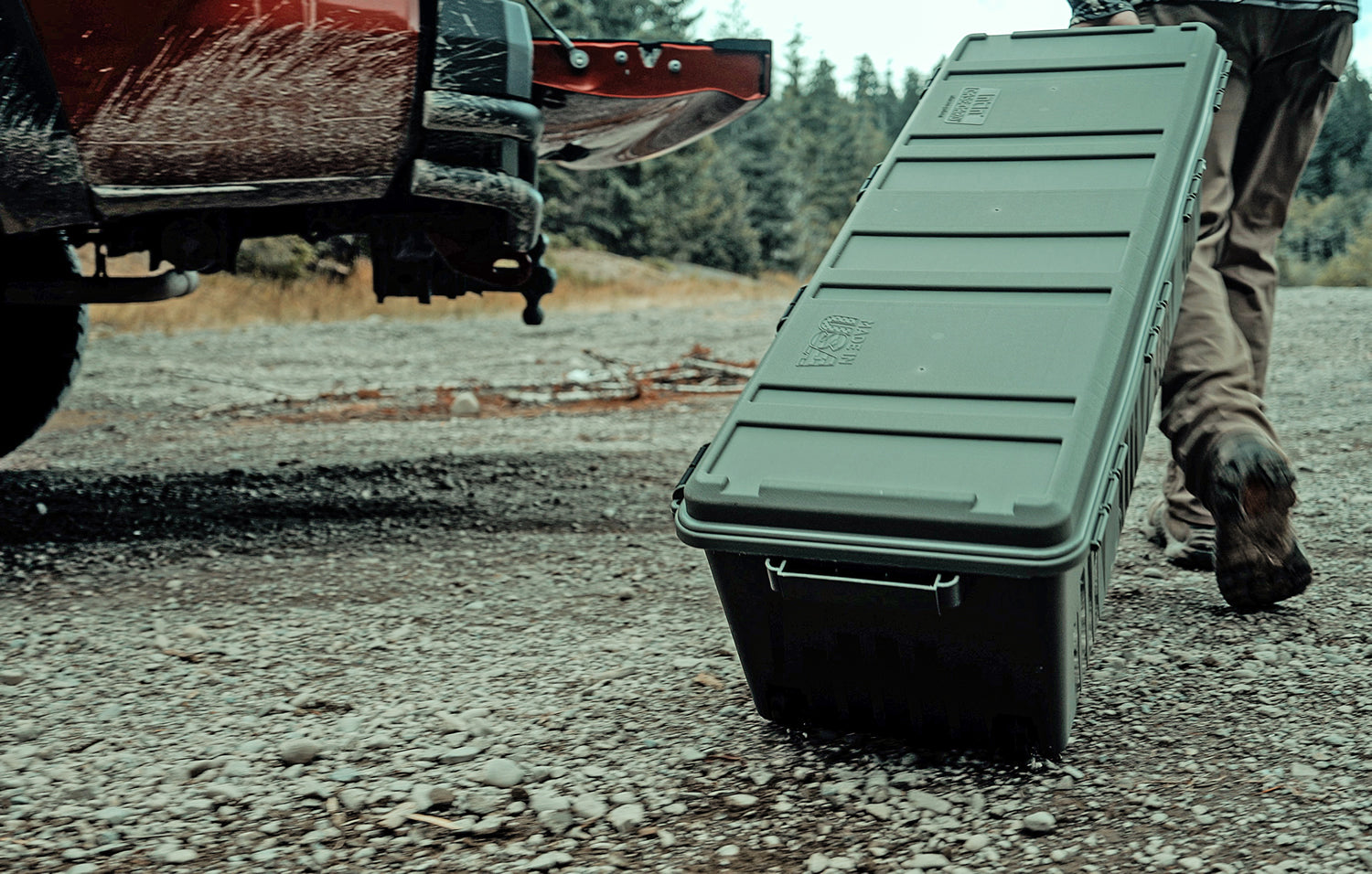 MGC - The Mule Mobile Gear Crate with Wheels, Water-Resistant 81-Quart Lockable Divided Storage Box
