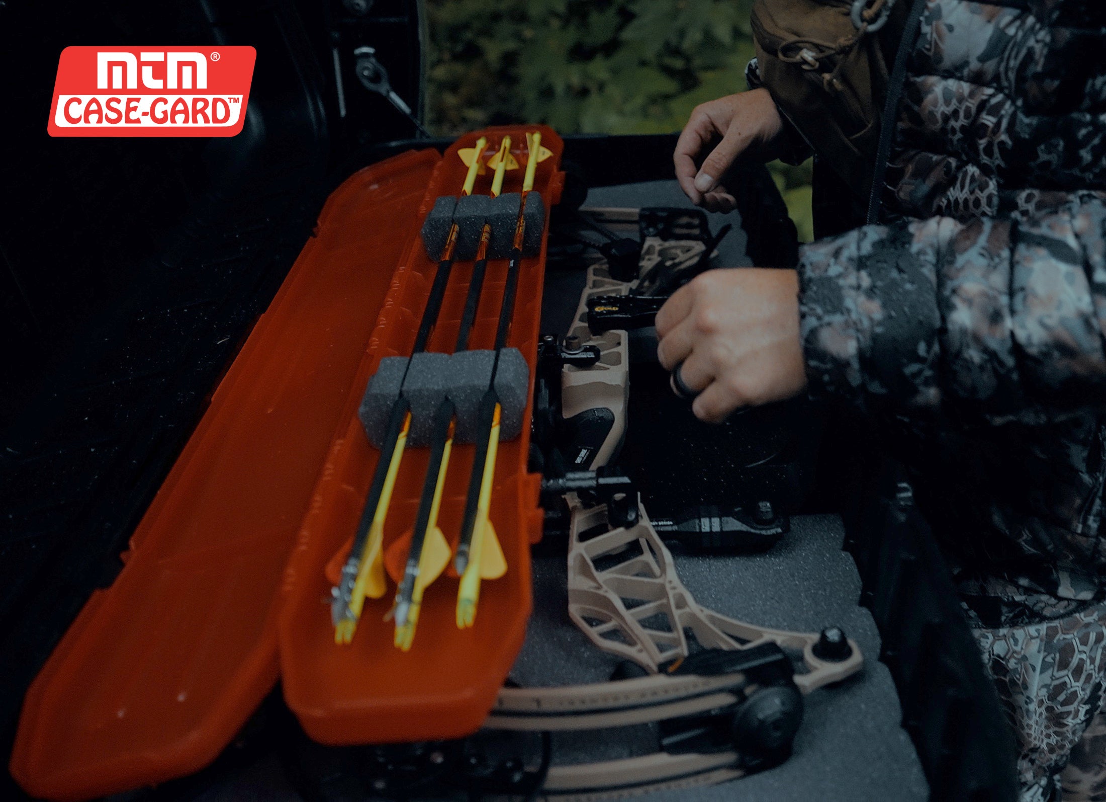 BTAC-41 Traveler Arrow Case – Holds 9 Arrows up to 34"