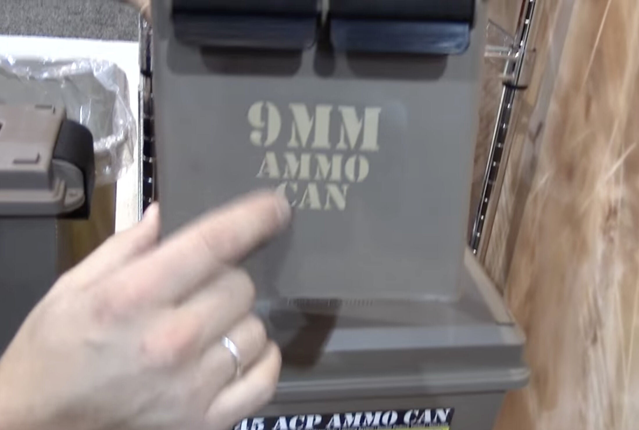ACC9 - 9mm Ammo Can Combo
